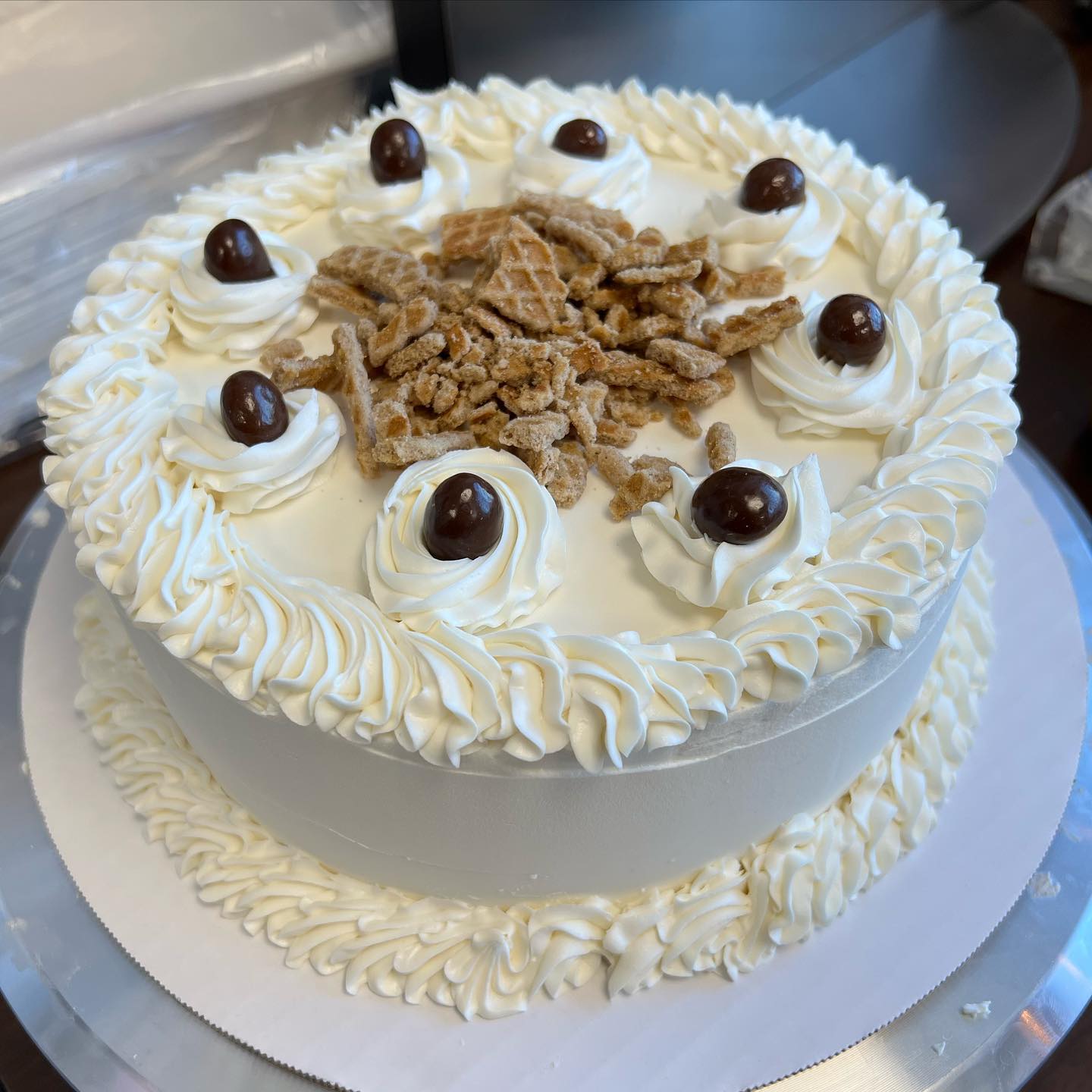 Custom Ice Cream Cake- Menomonie, WI pick-up only