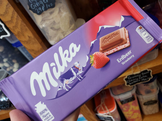 Milka Erdbeer (Strawberry)